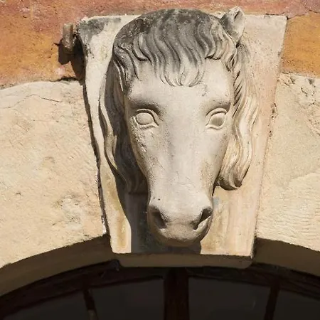 Konukevi Il Giardino Segreto 3*